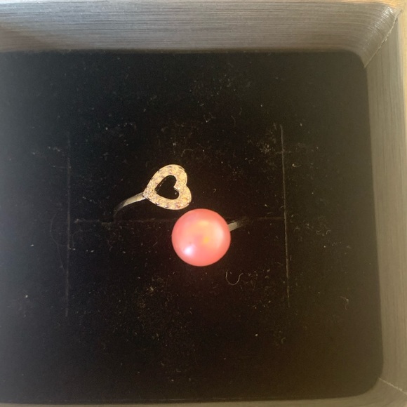 💜 Pearl Wrap ring NWOT - Picture 2 of 5